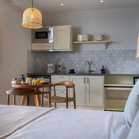 Thea Beachfront Suites In Lourdas Beach Lourdata  Esterno foto