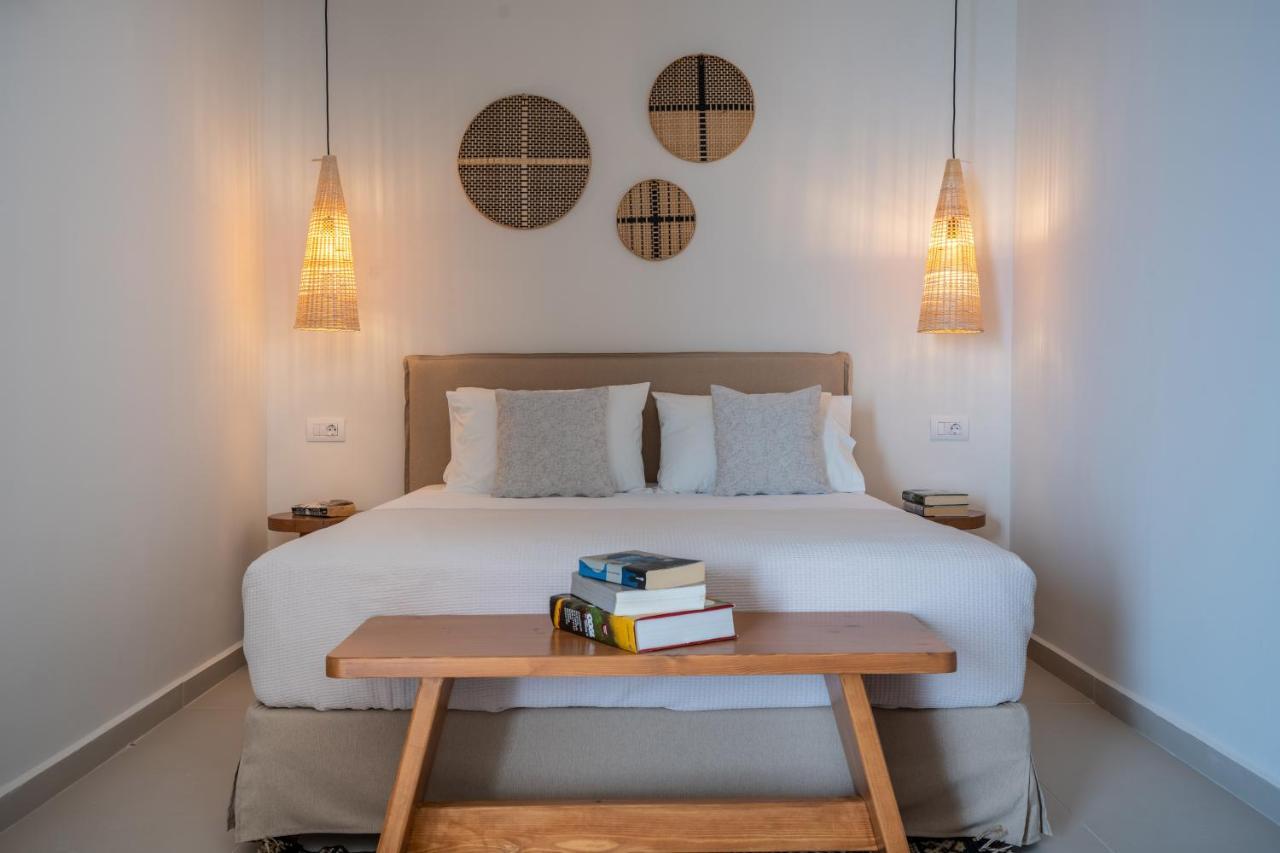 Thea Beachfront Suites In Lourdas Beach Lourdata  Esterno foto